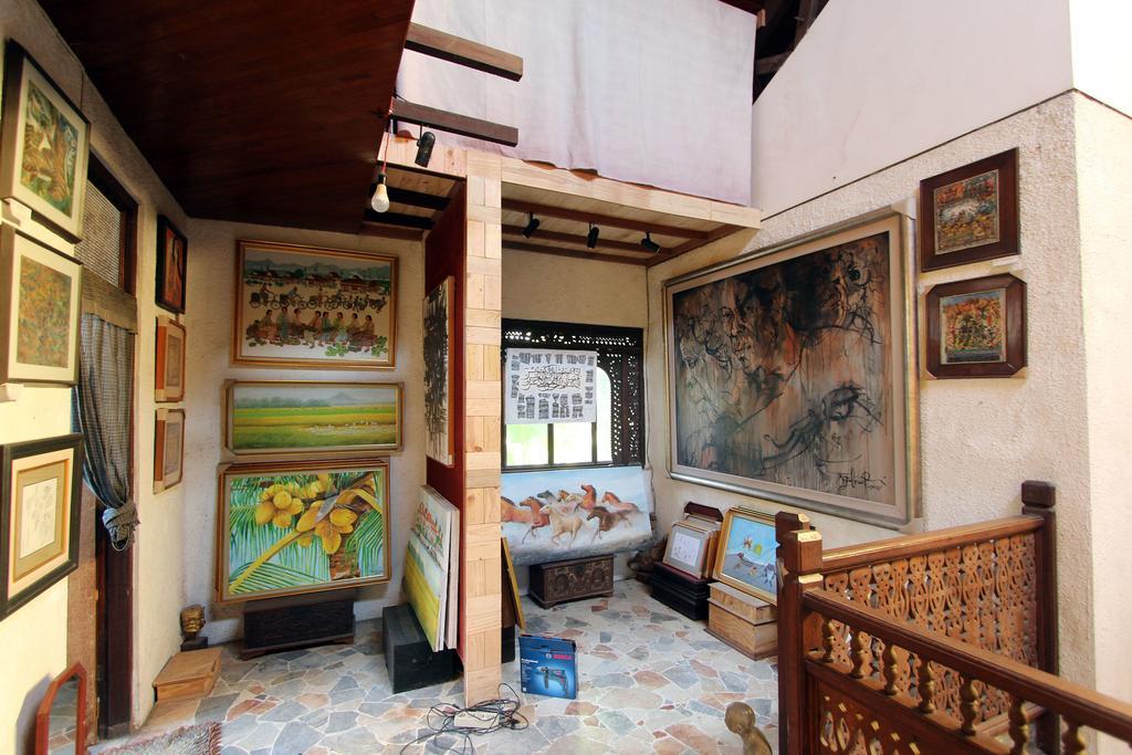 Posnya Seni Godod Art Gallery & Homestay Γιογκιακάρτα Εξωτερικό φωτογραφία